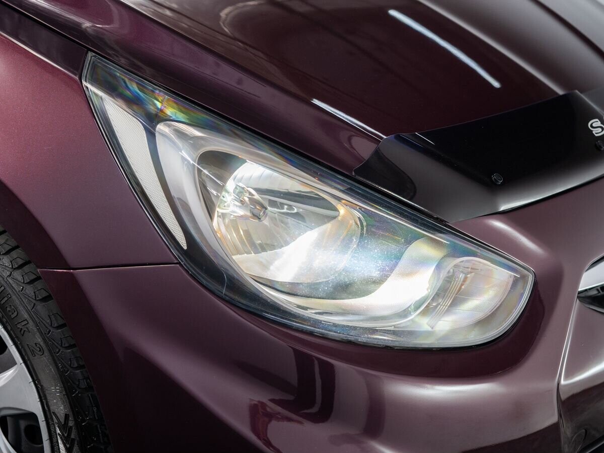 Hyundai Solaris 2013 - фото автомобиля