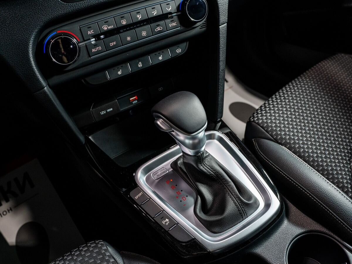 Kia Ceed 2020 - фото автомобиля
