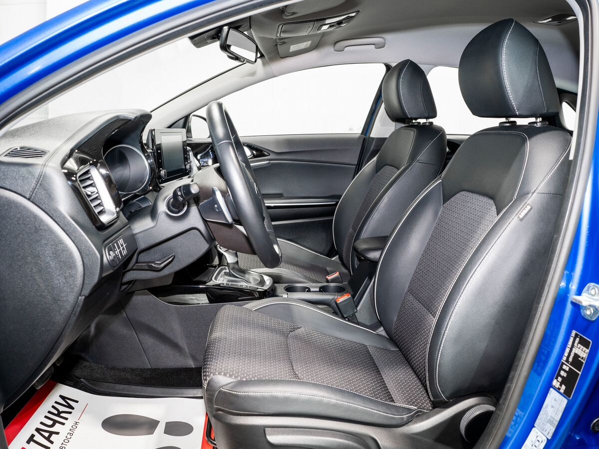 Kia Ceed 2020 - фото автомобиля