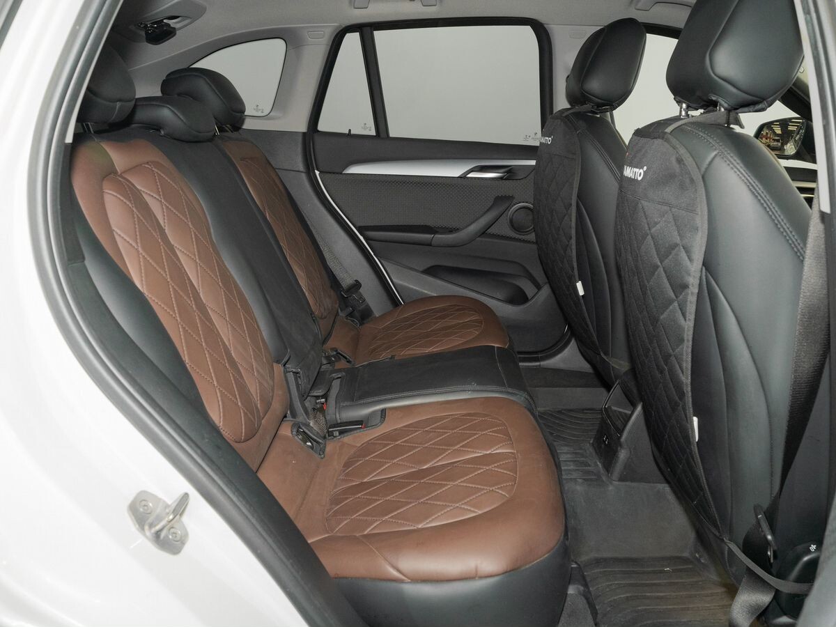 BMW X1 2019 - фото автомобиля