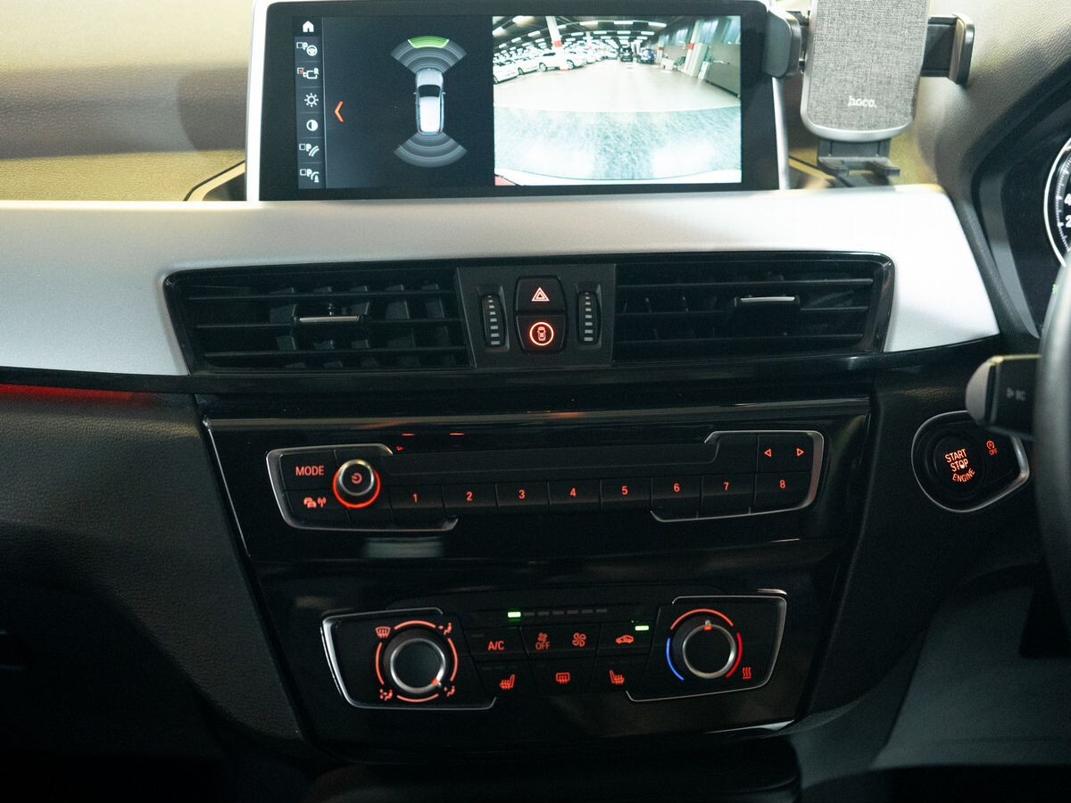 BMW X1 2019 - фото автомобиля