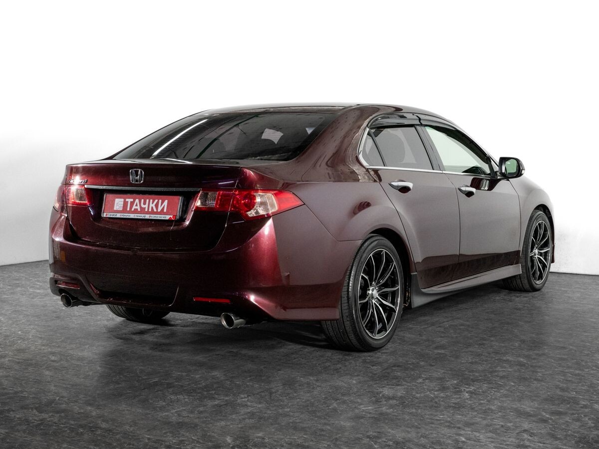 Honda Accord 2012 - фото автомобиля