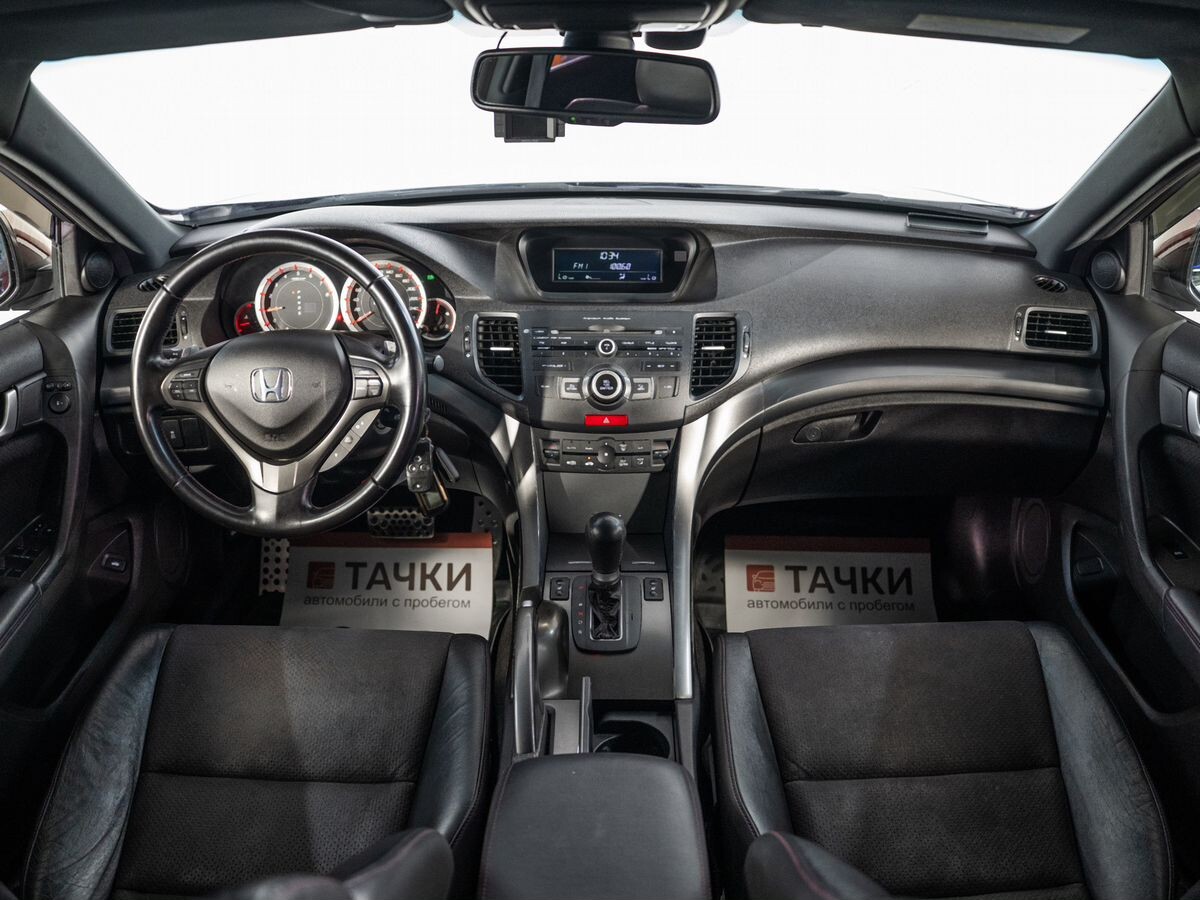 Honda Accord 2012 - фото автомобиля