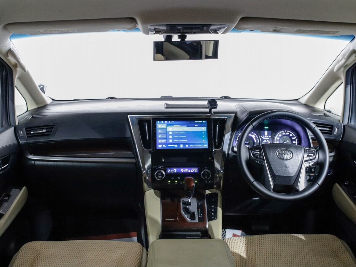 Toyota Vellfire 2015 - фото автомобиля