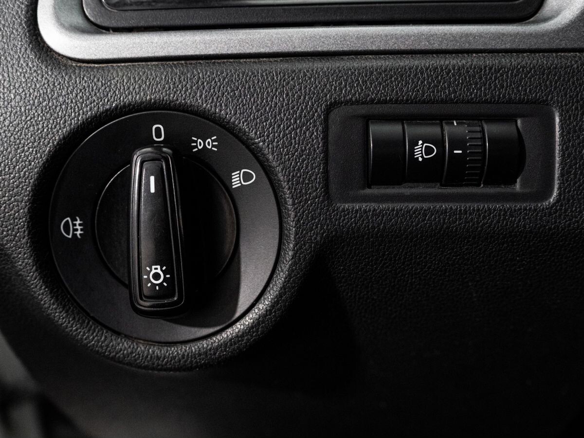 Skoda Rapid 2016 - фото автомобиля
