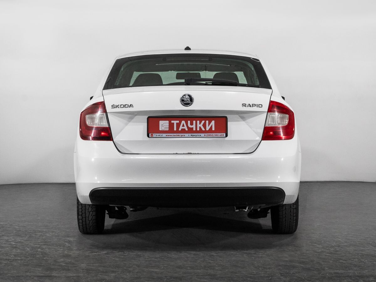 Skoda Rapid 2016 - фото автомобиля
