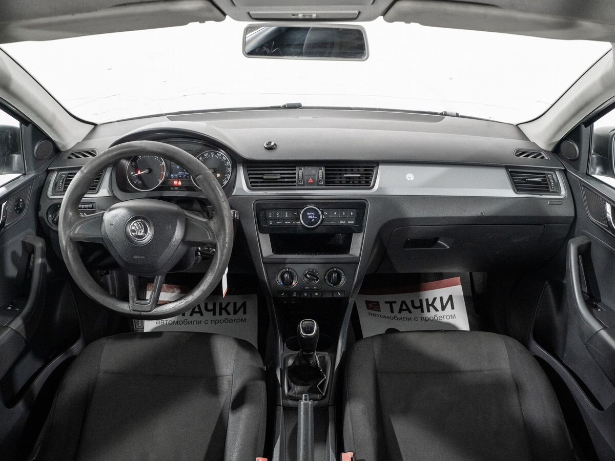 Skoda Rapid 2016 - фото автомобиля