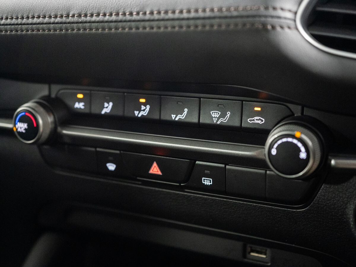 Mazda Mazda3 2020 - фото автомобиля