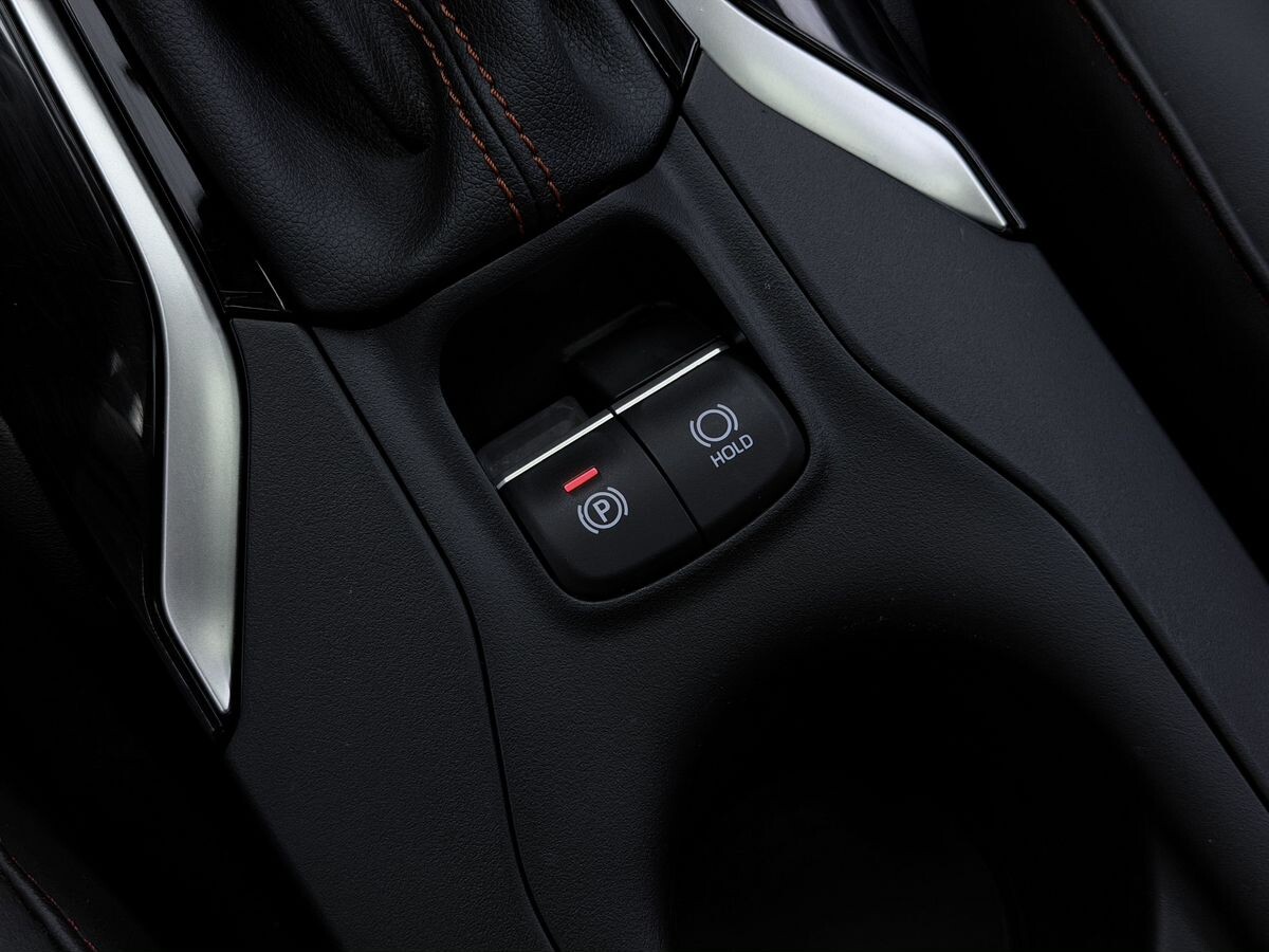 Toyota Corolla 2023 - фото автомобиля