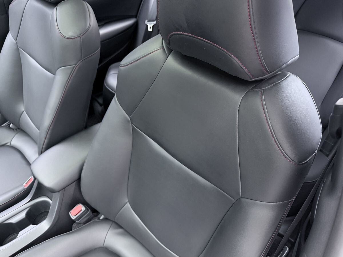 Toyota Corolla 2023 - фото автомобиля
