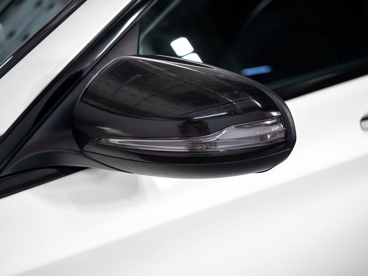 Mercedes-Benz C-Class 2015 - фото автомобиля
