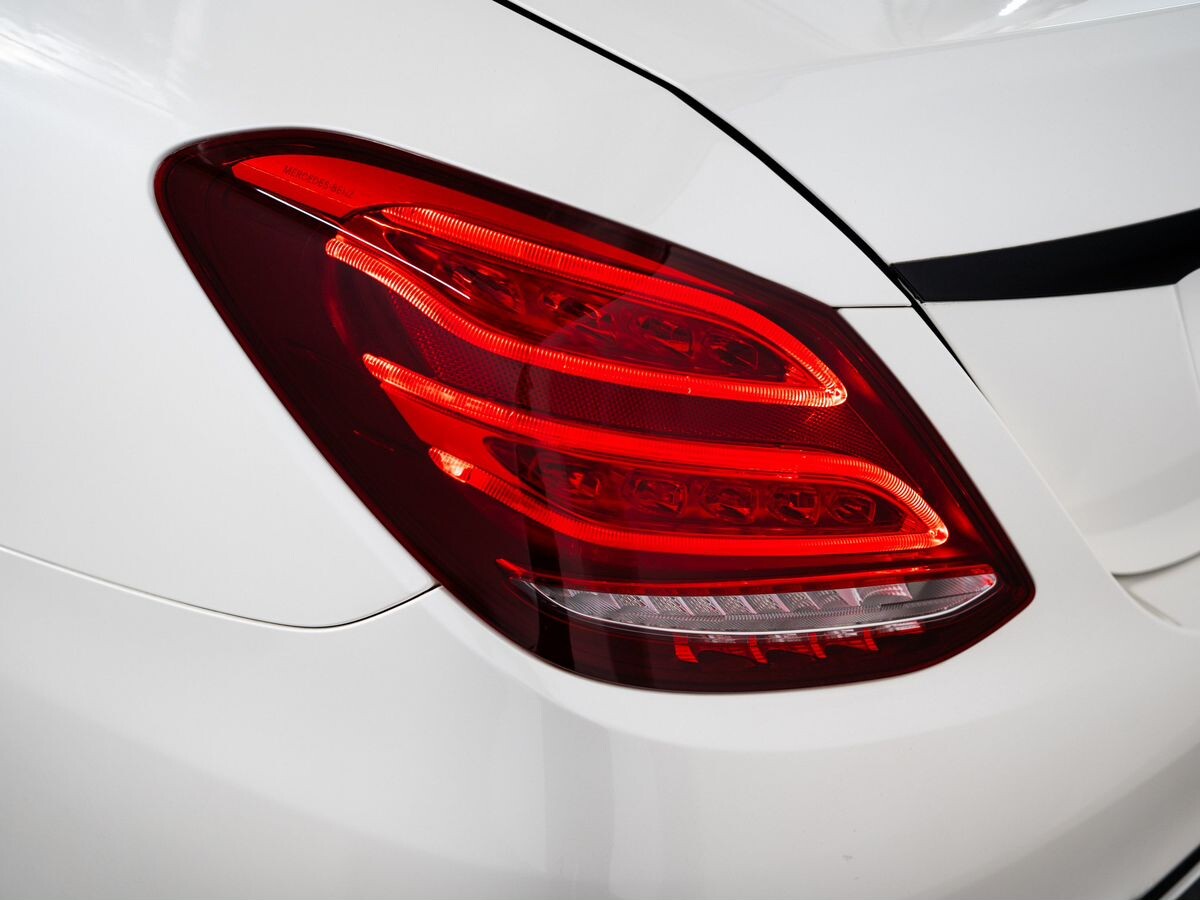 Mercedes-Benz C-Class 2015 - фото автомобиля