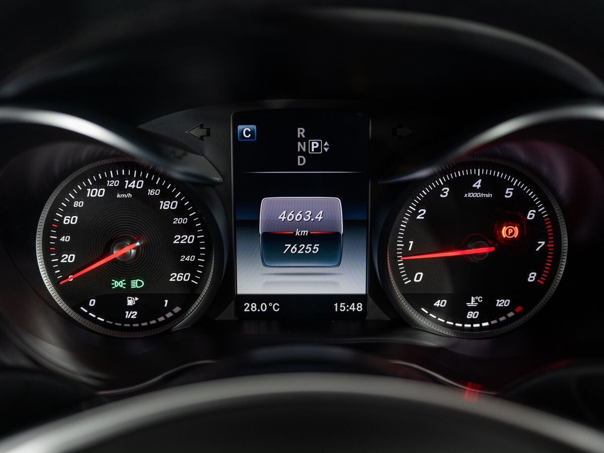 Mercedes-Benz C-Class 2015 - фото автомобиля