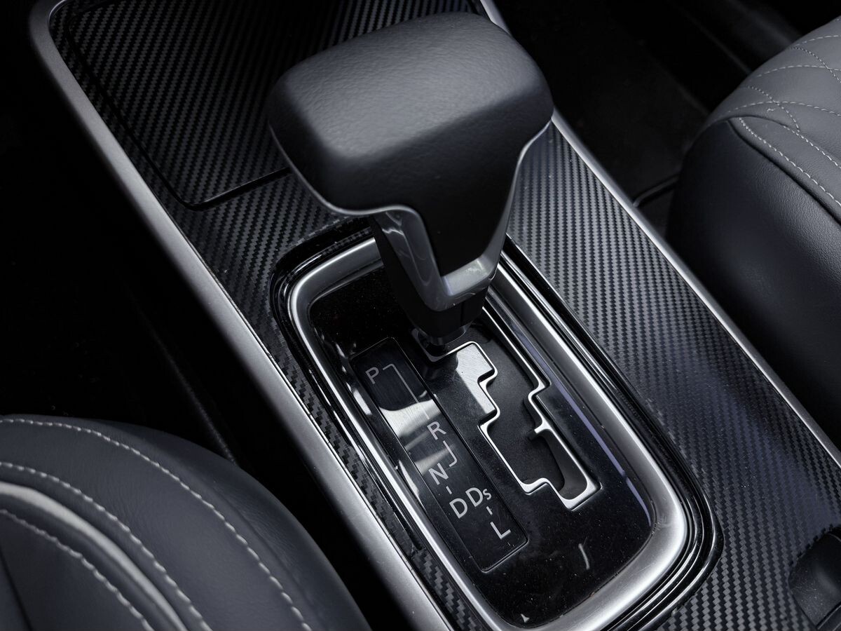 Mitsubishi Outlander 2021 - фото автомобиля