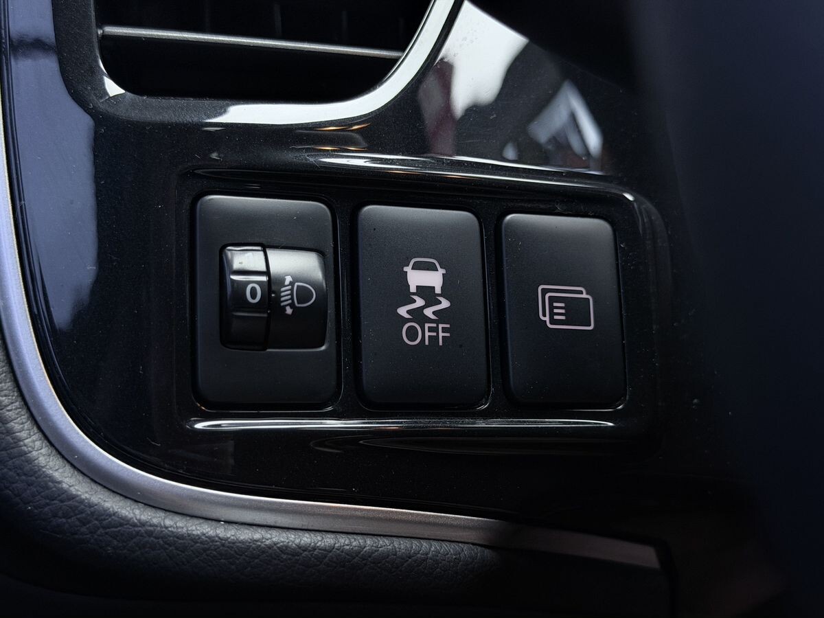 Mitsubishi Outlander 2021 - фото автомобиля