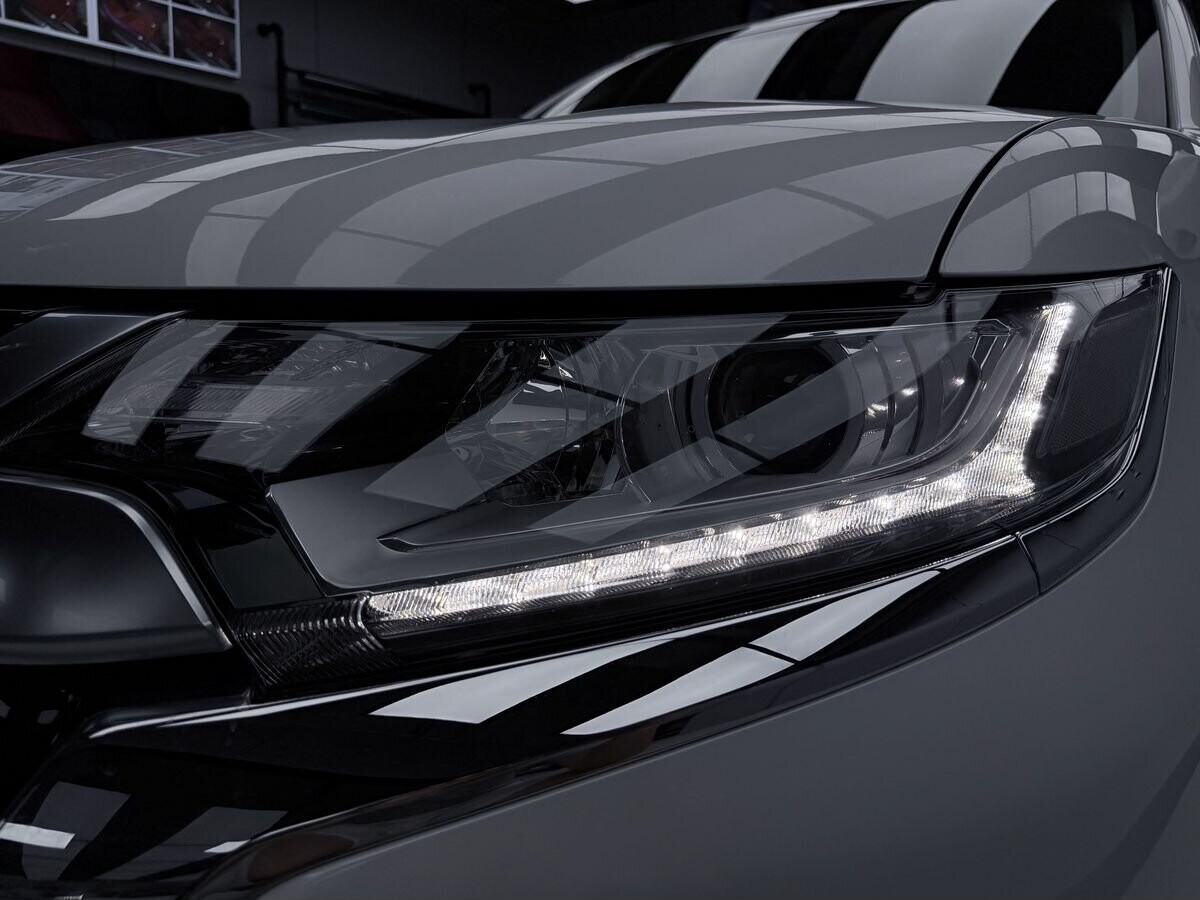 Mitsubishi Outlander 2021 - фото автомобиля