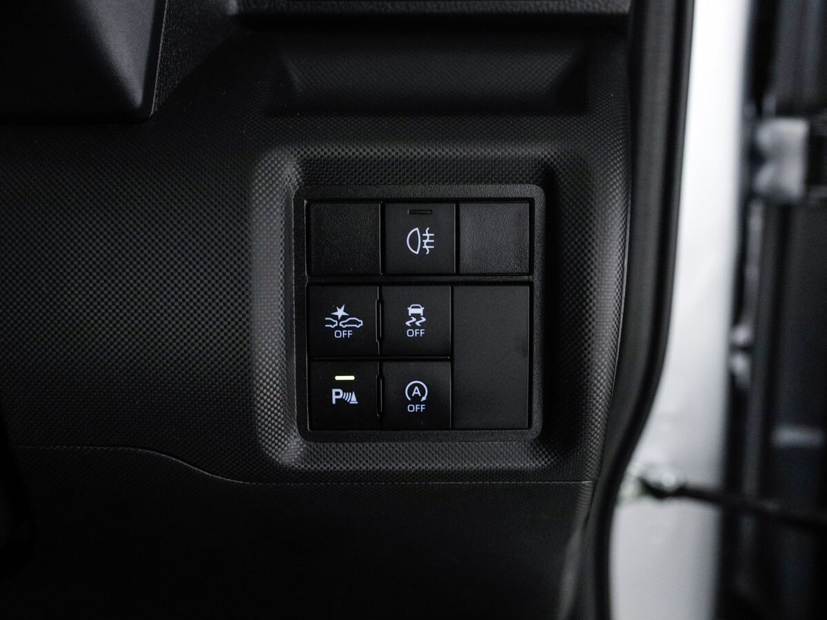 Toyota Raize 2020 - фото автомобиля