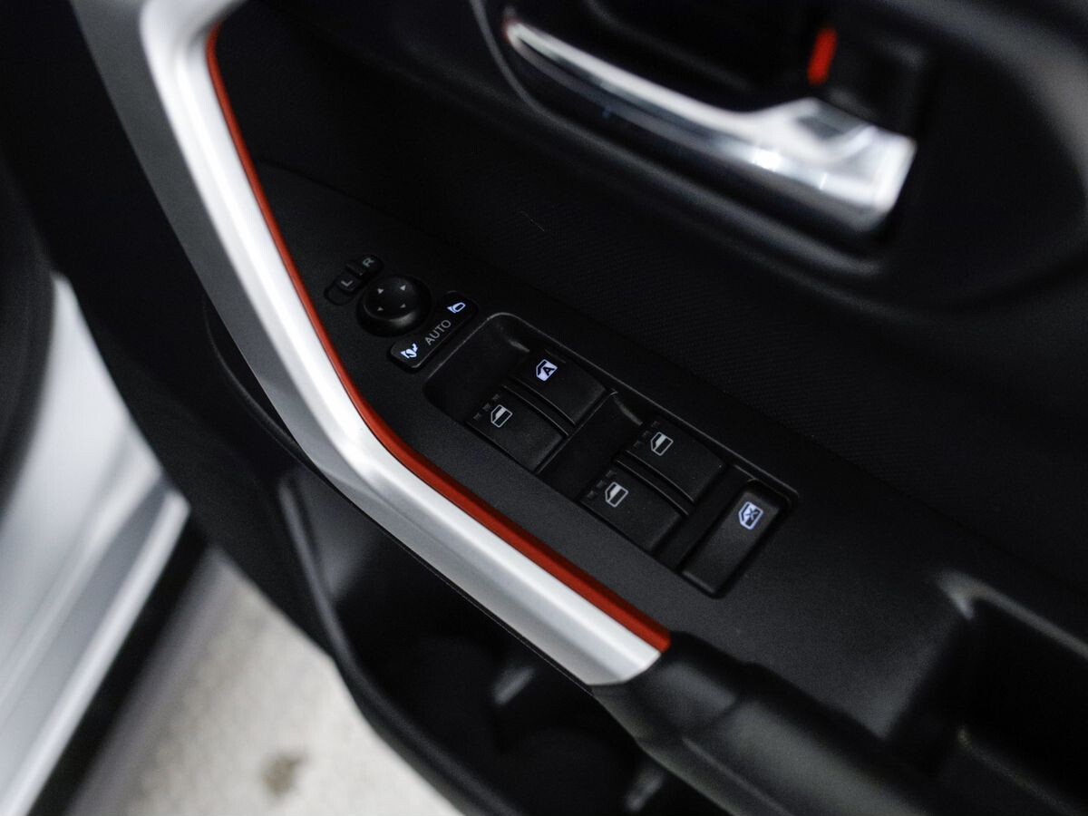 Toyota Raize 2020 - фото автомобиля