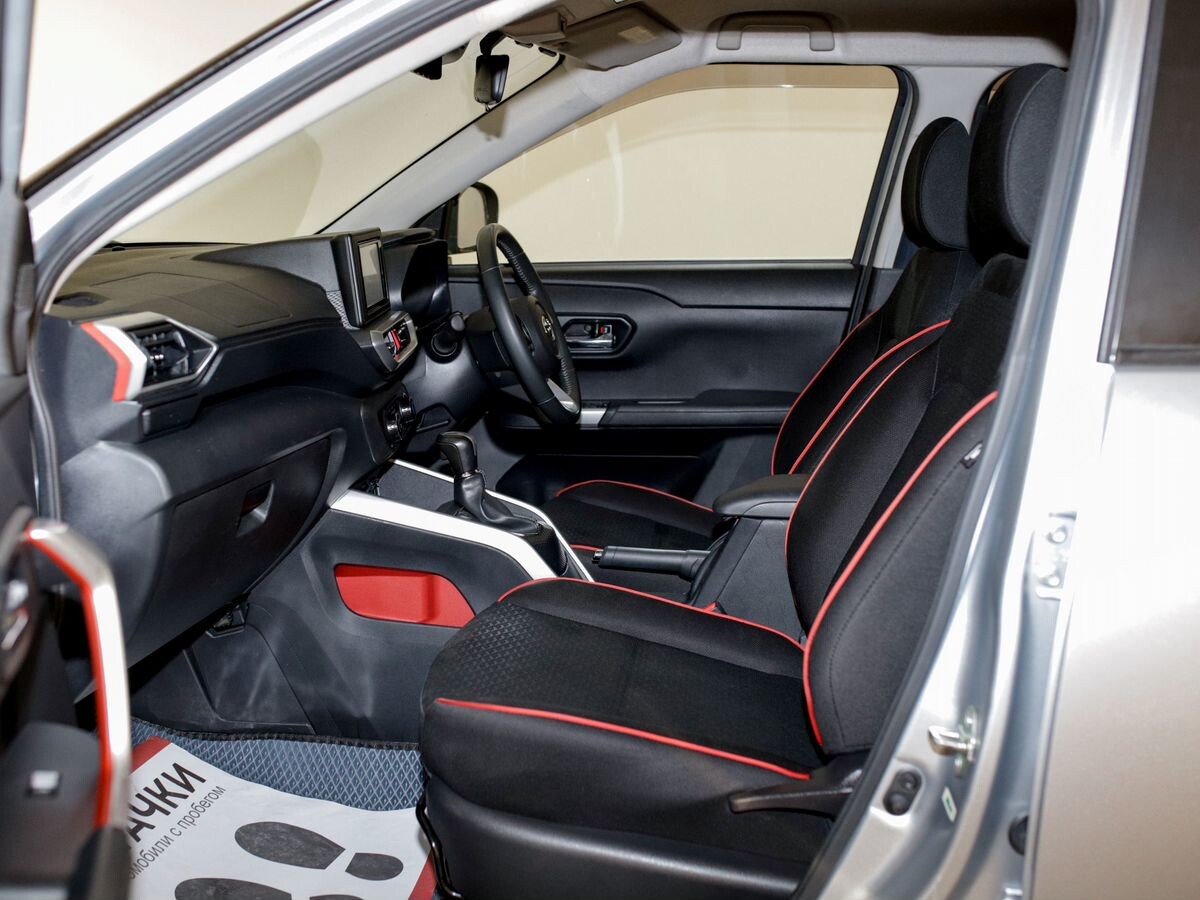 Toyota Raize 2020 - фото автомобиля
