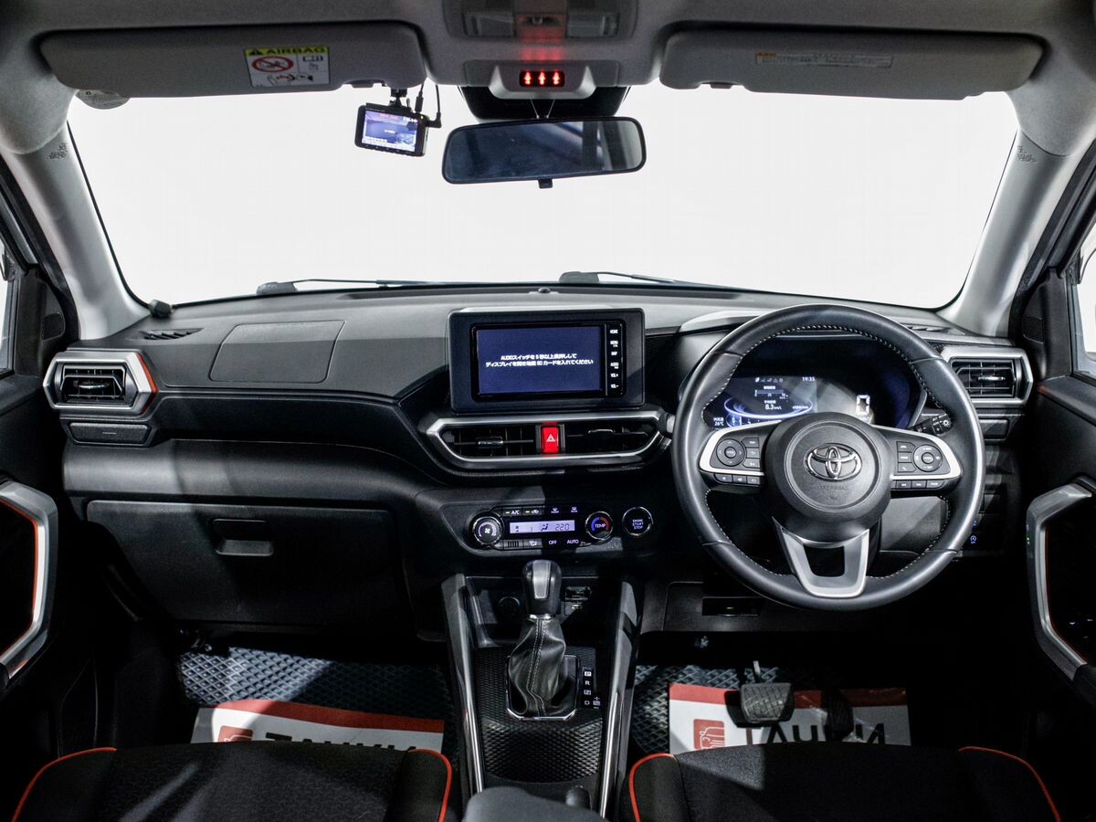 Toyota Raize 2020 - фото автомобиля