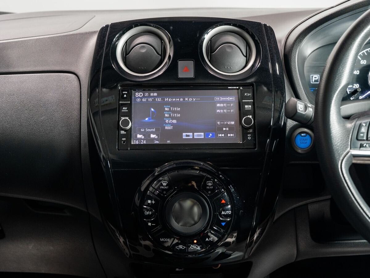 Nissan Note 2018 - фото автомобиля