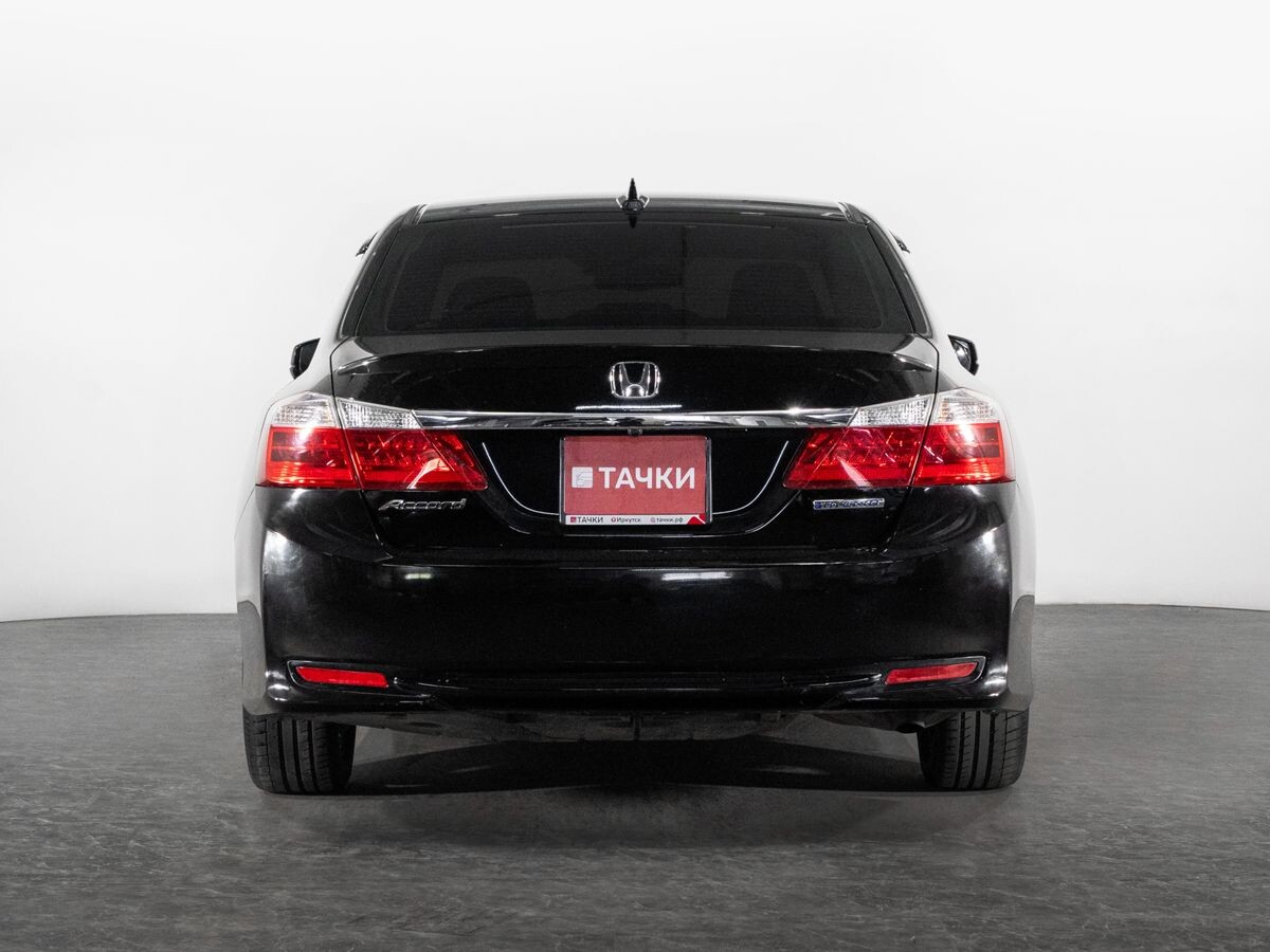 Honda Accord 2013 - фото автомобиля