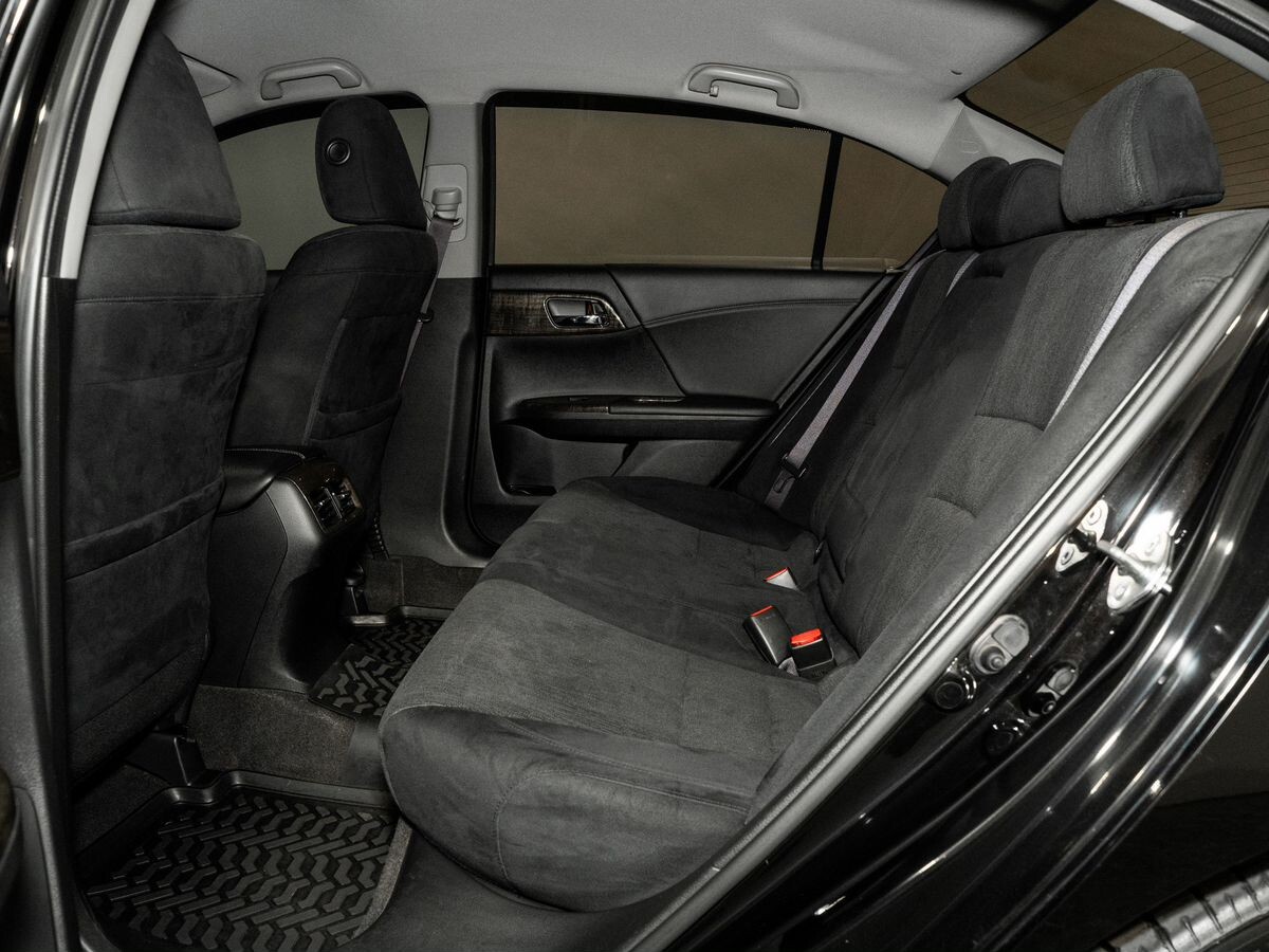 Honda Accord 2013 - фото автомобиля