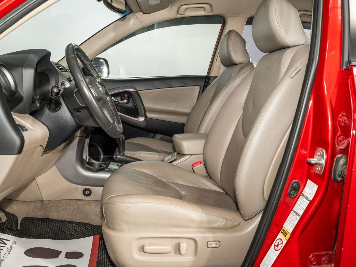 Toyota RAV4 2006 - фото автомобиля
