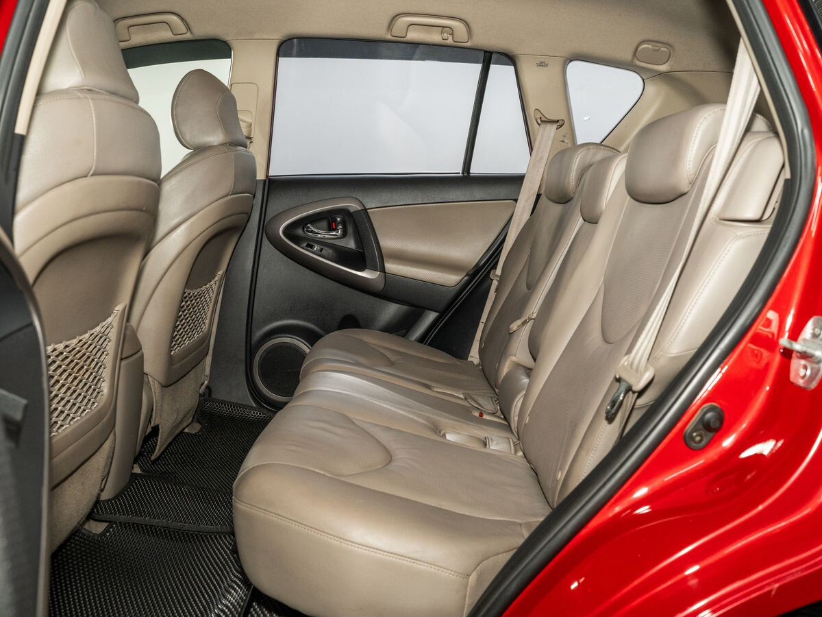 Toyota RAV4 2006 - фото автомобиля