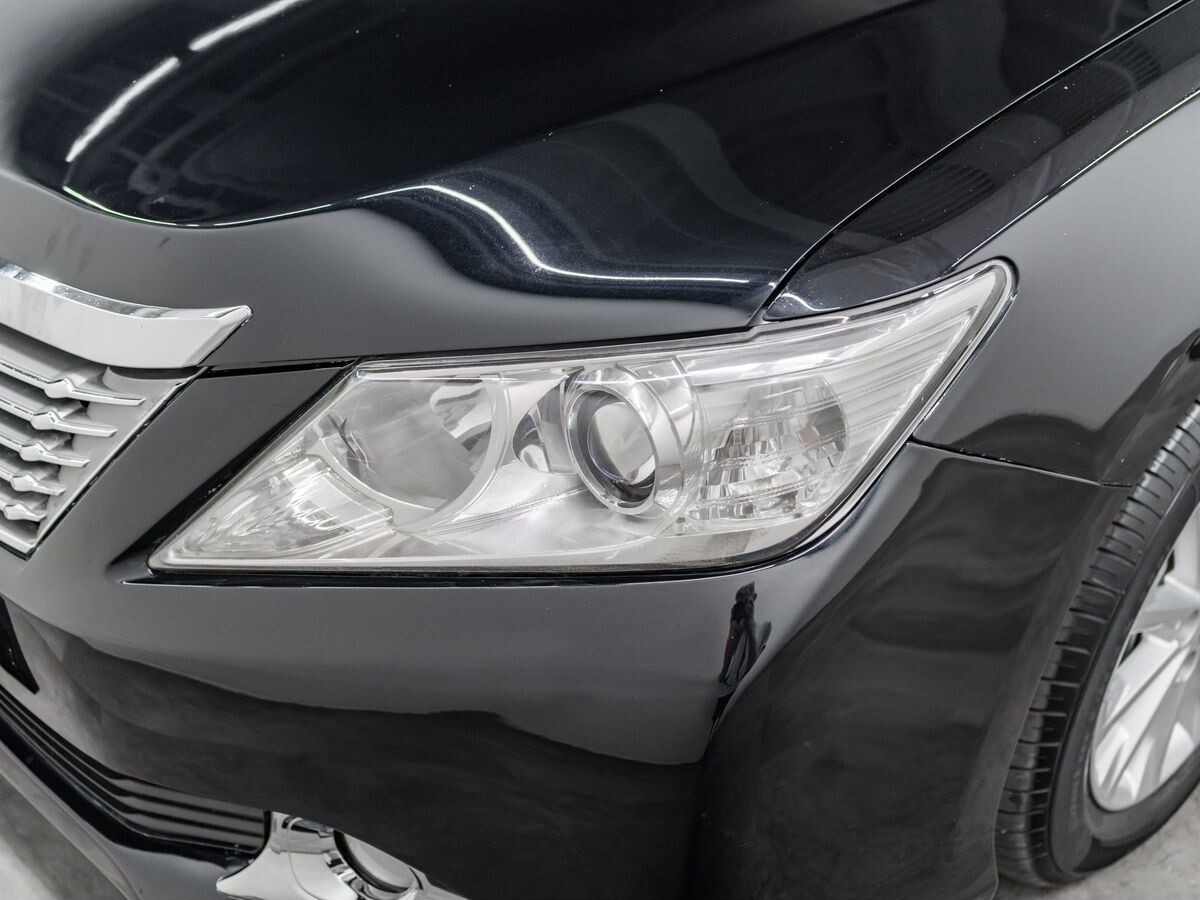 Toyota Camry 2013 - фото автомобиля