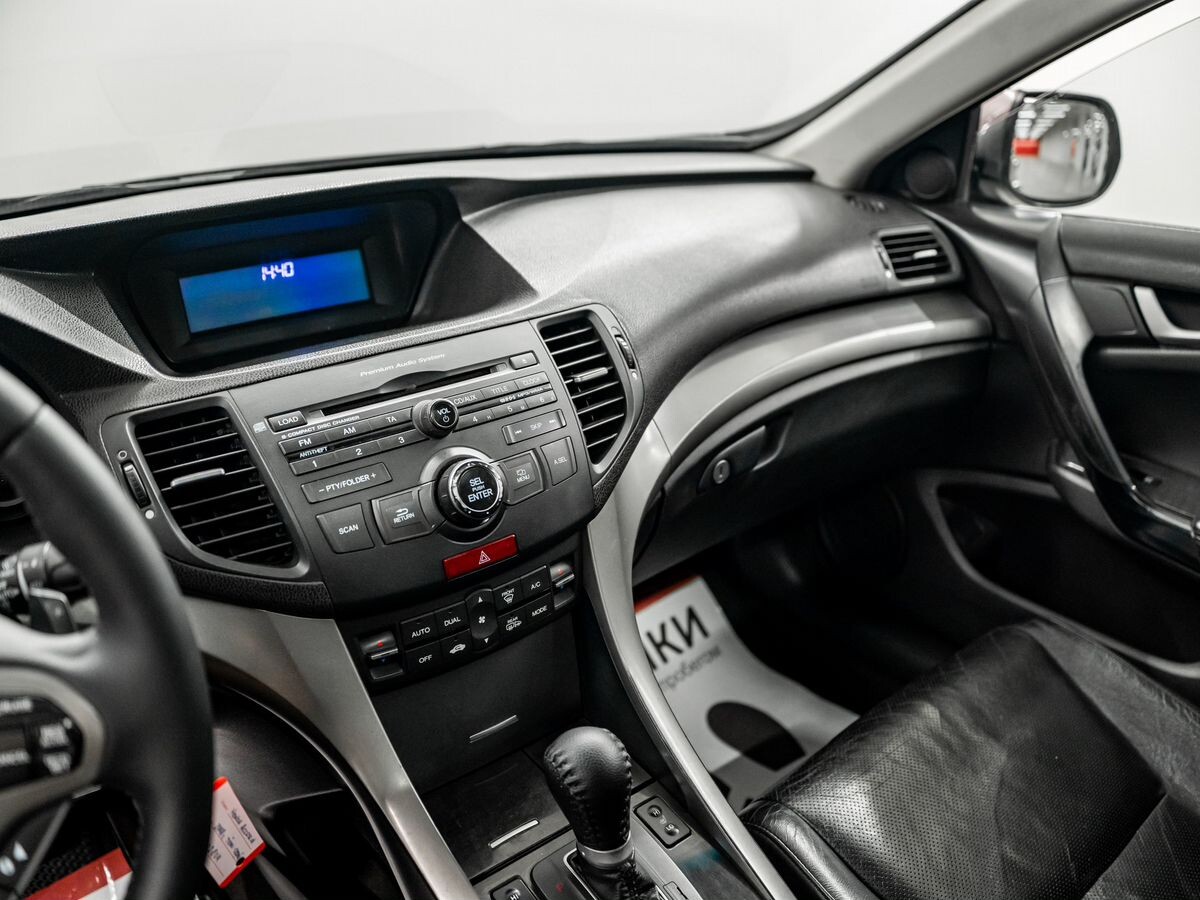Honda Accord 2008 - фото автомобиля