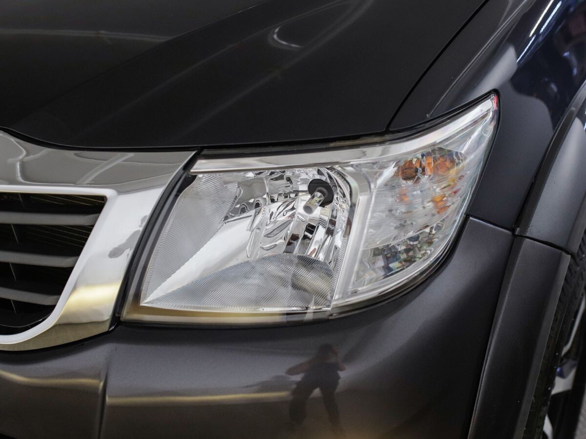 Toyota Hilux 2015 - фото автомобиля