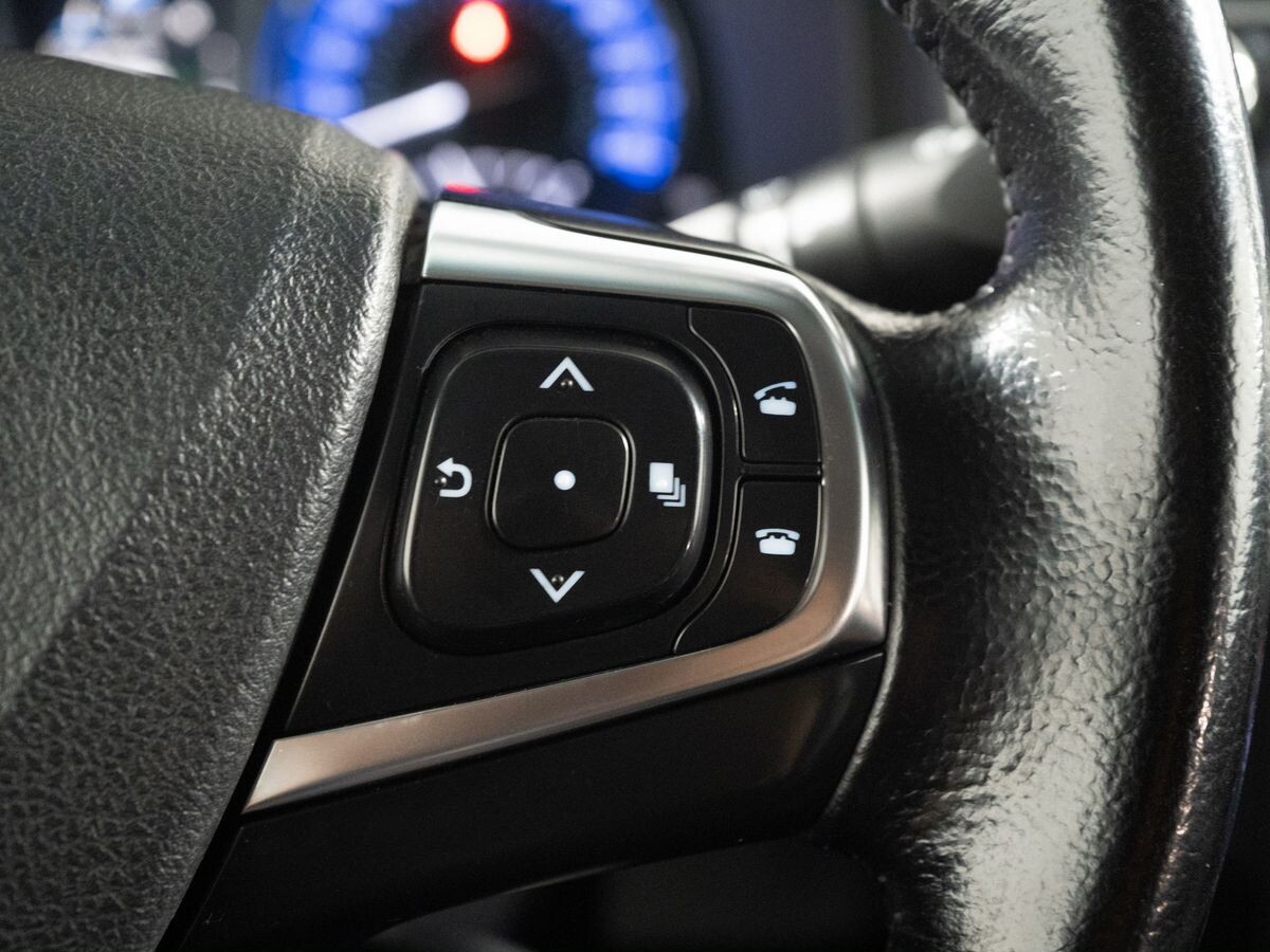Toyota Camry 2014 - фото автомобиля
