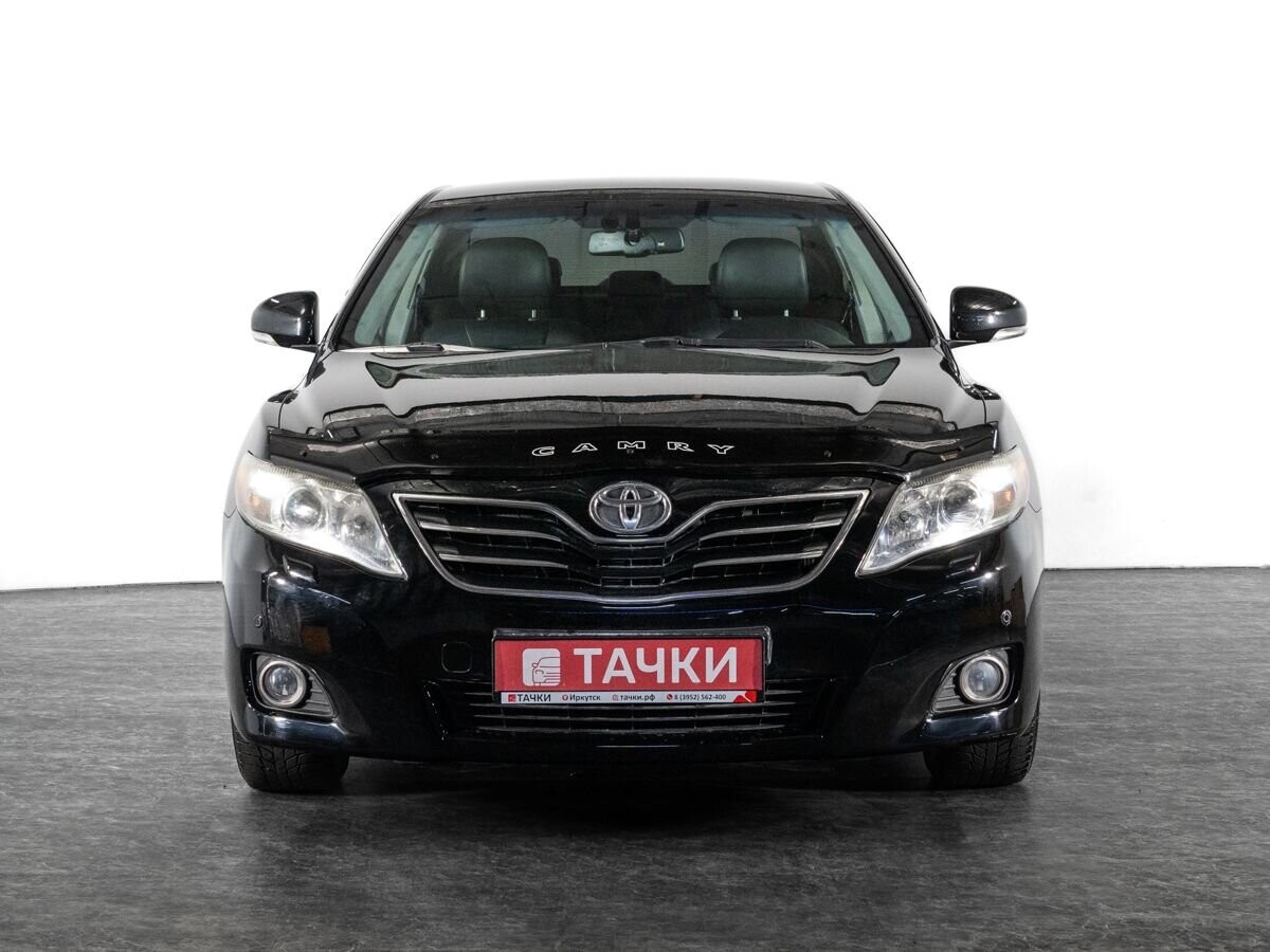 Toyota Camry 2011 - фото автомобиля