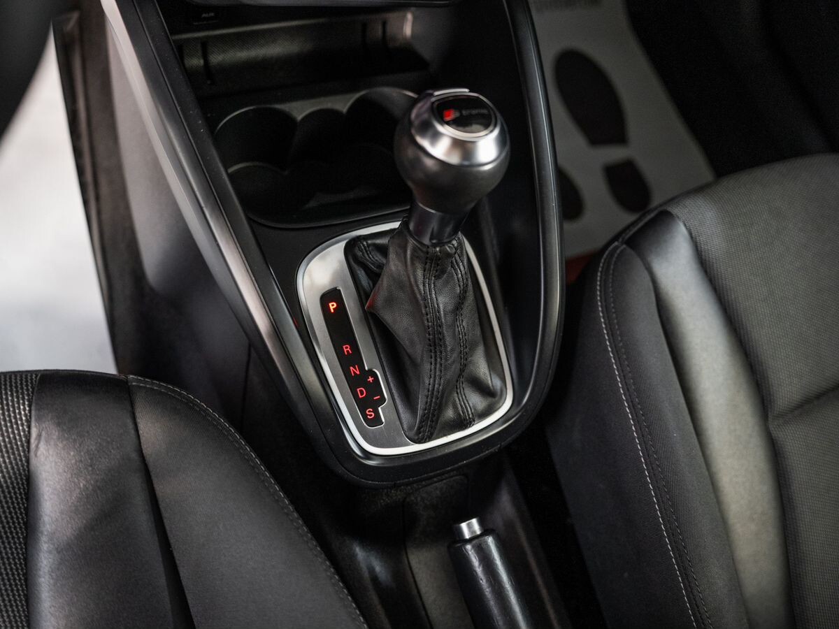 Audi A1 2012 - фото автомобиля