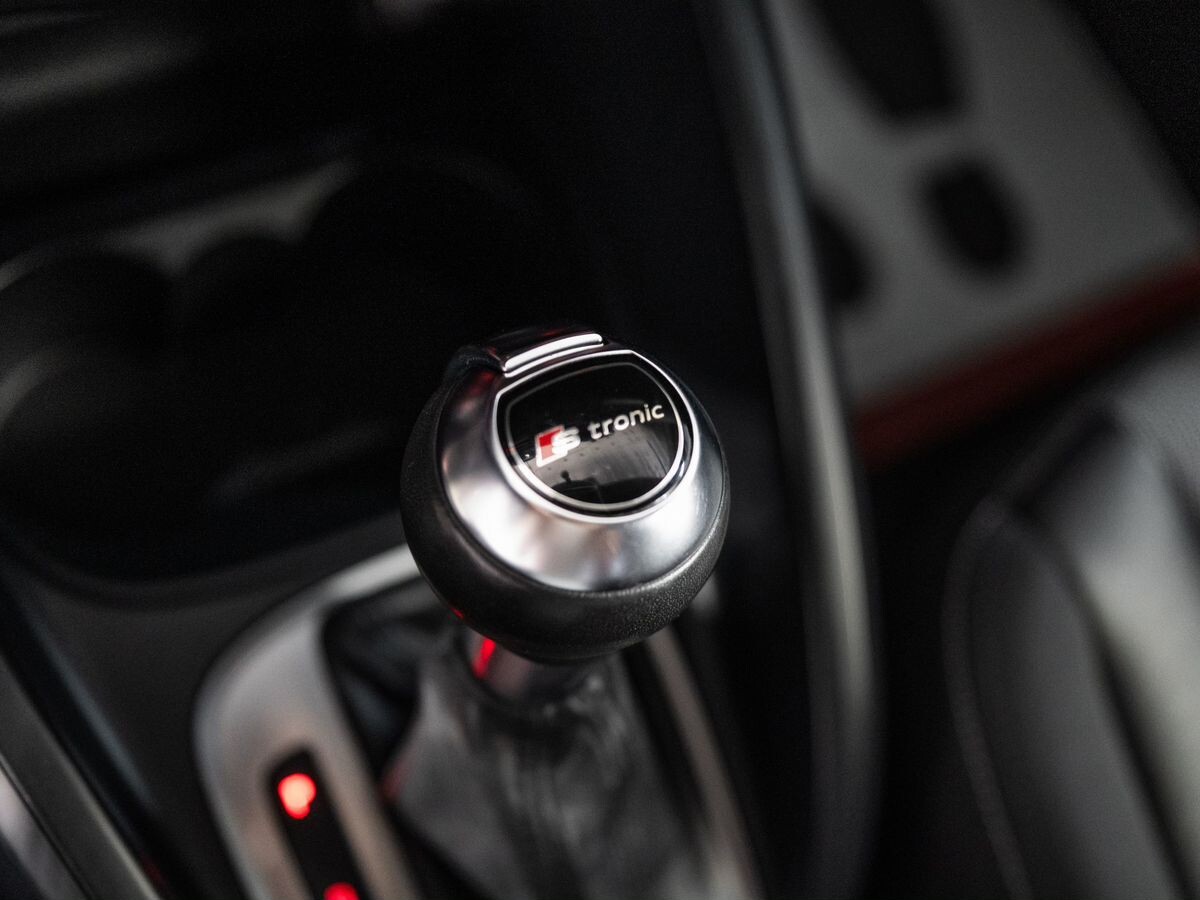 Audi A1 2012 - фото автомобиля