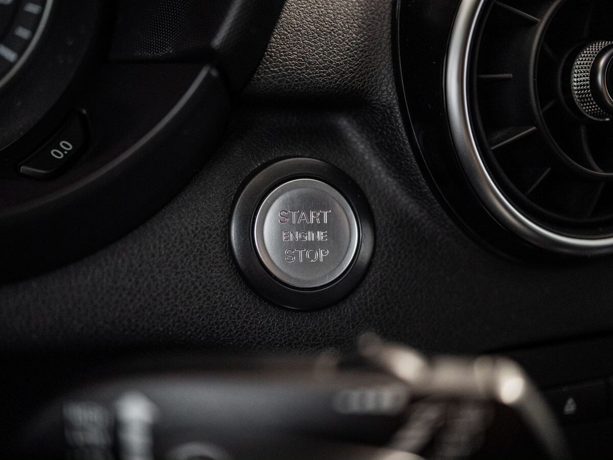 Audi A1 2012 - фото автомобиля