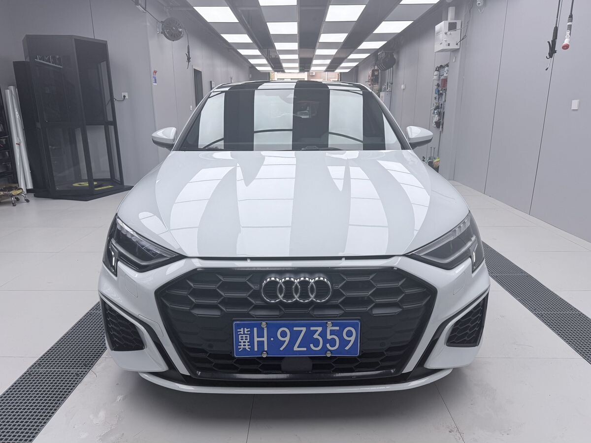 Audi A3 2022 - фото автомобиля