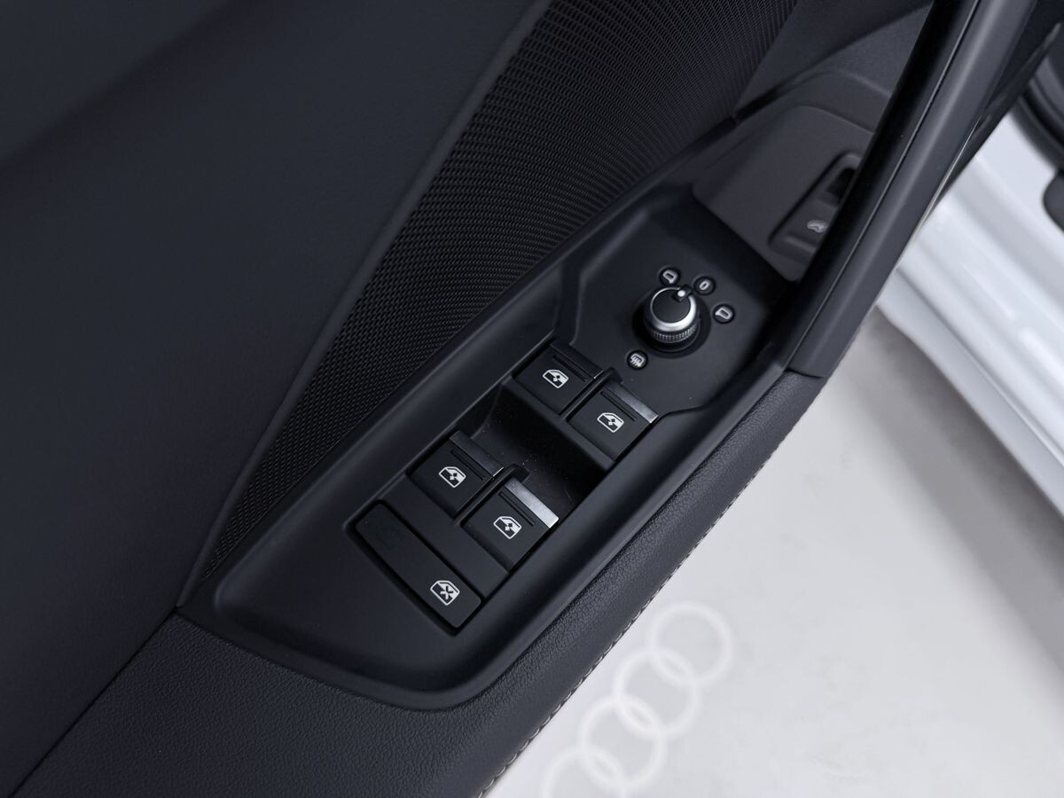 Audi A3 2022 - фото автомобиля