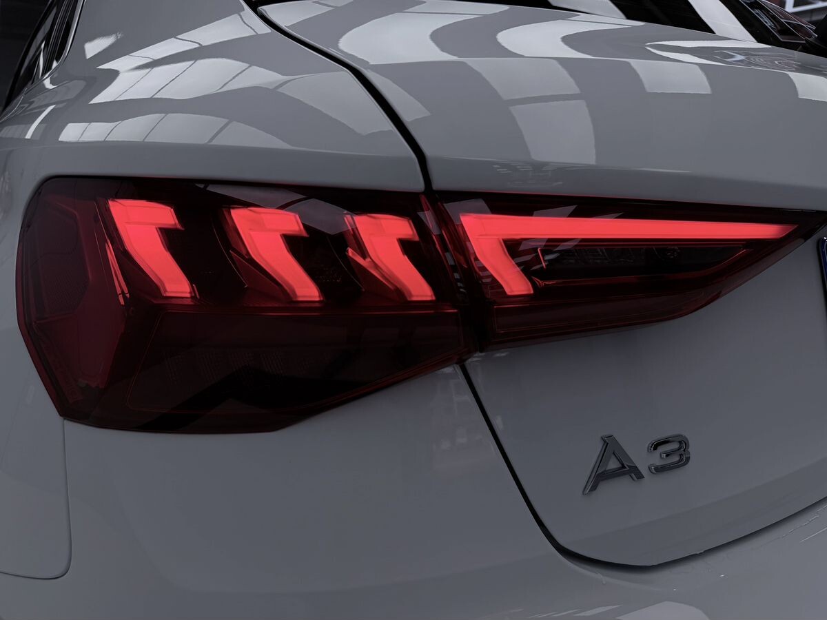 Audi A3 2022 - фото автомобиля