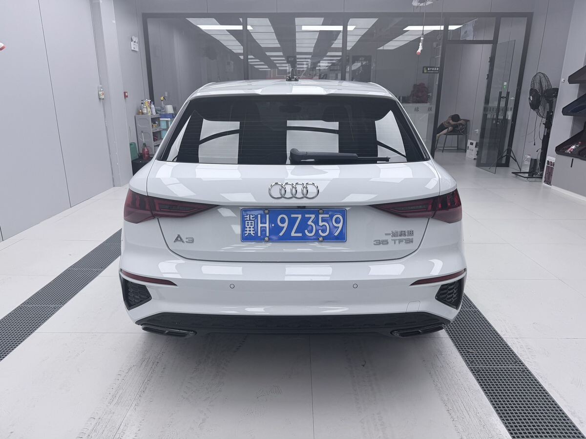 Audi A3 2022 - фото автомобиля