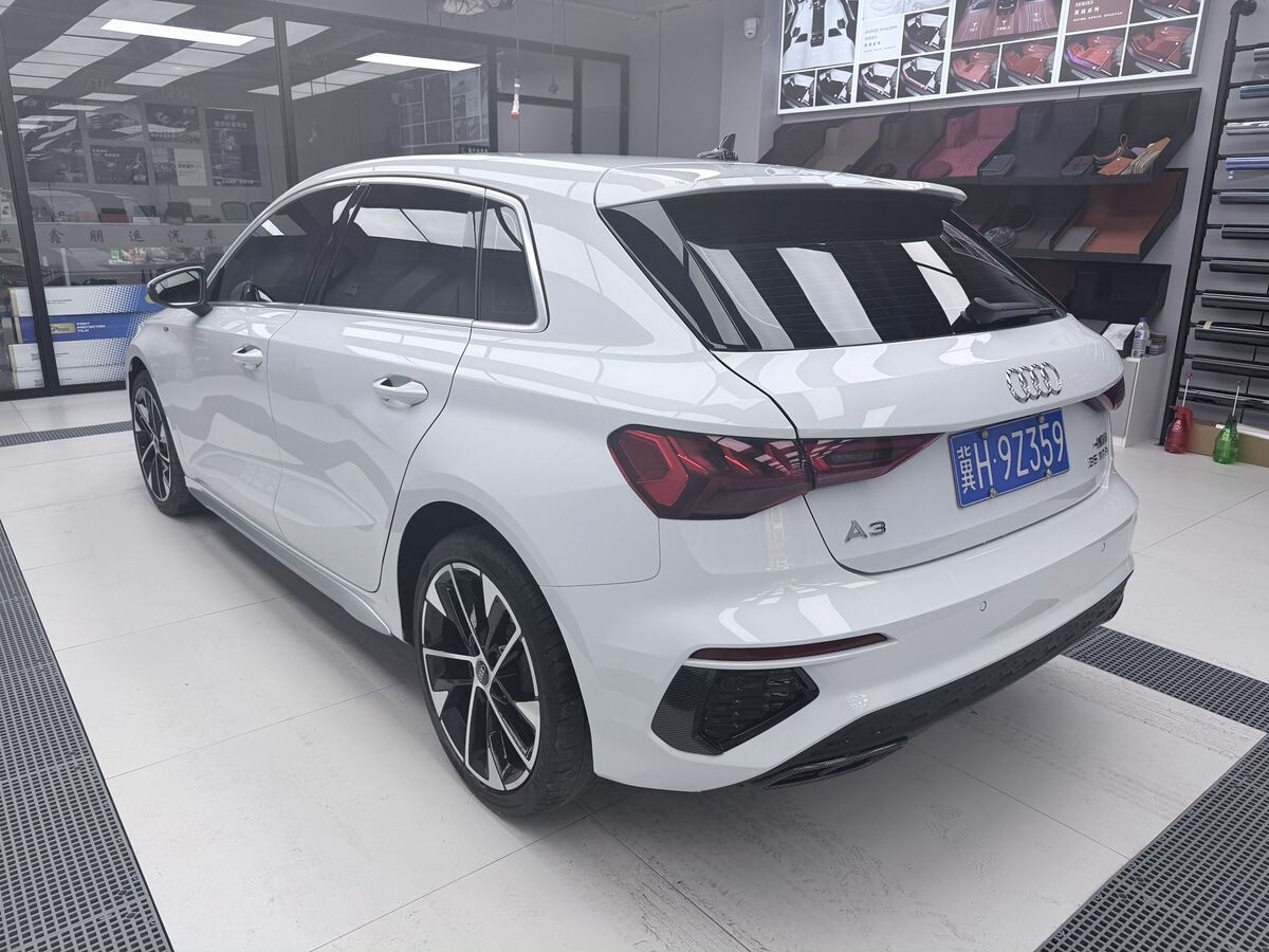 Audi A3 2022 - фото автомобиля