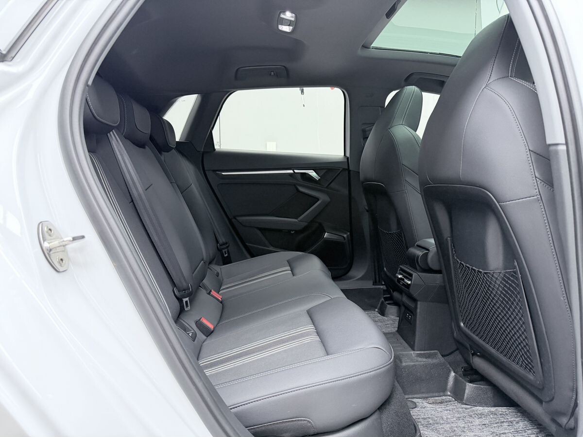 Audi A3 2022 - фото автомобиля