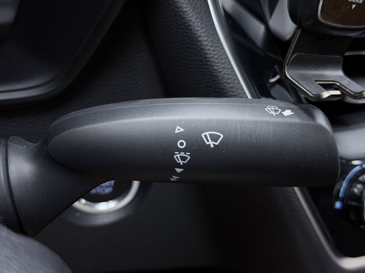 Toyota Levin 2023 - фото автомобиля