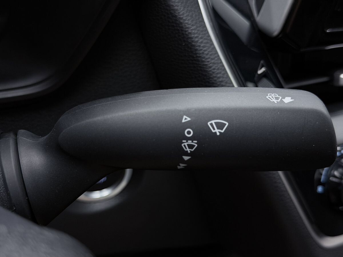 Toyota Levin 2023 - фото автомобиля