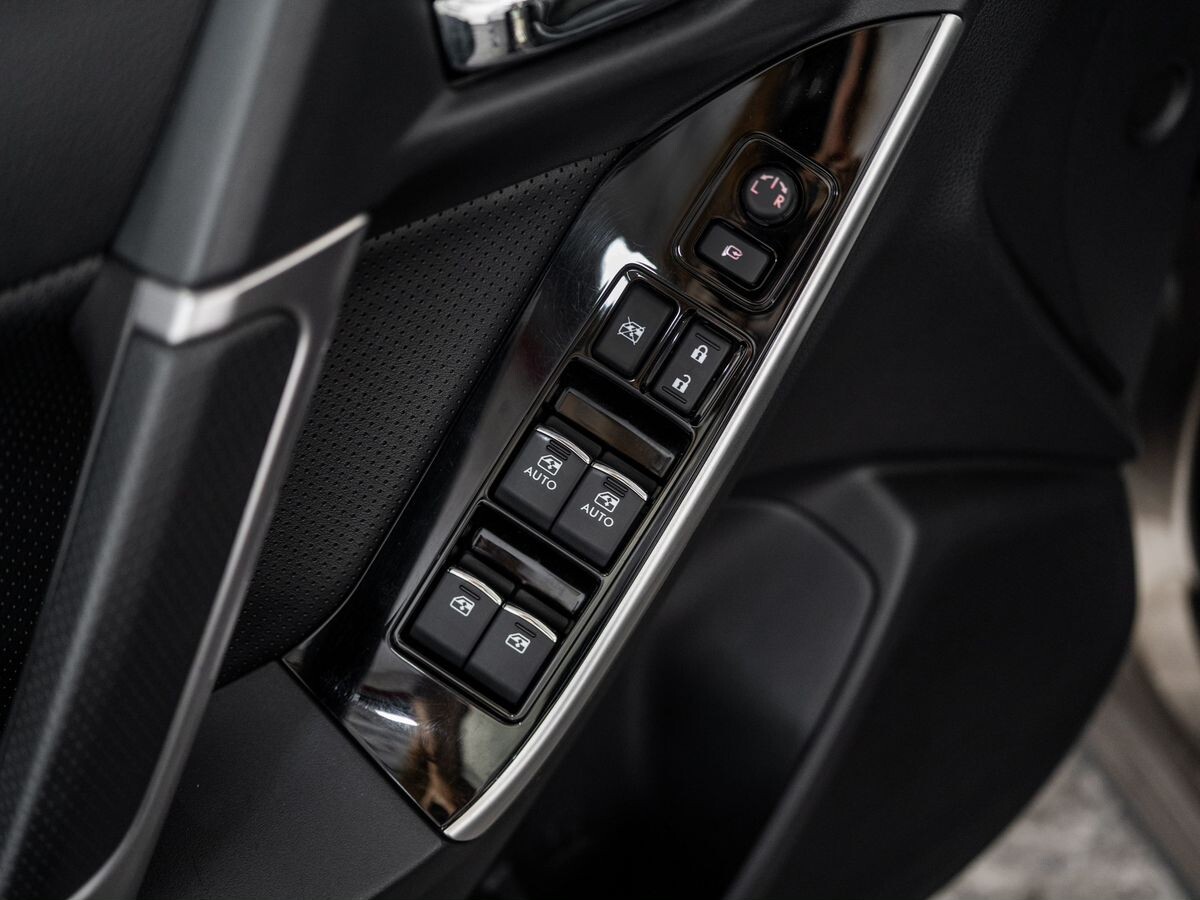 Subaru Forester 2017 - фото автомобиля