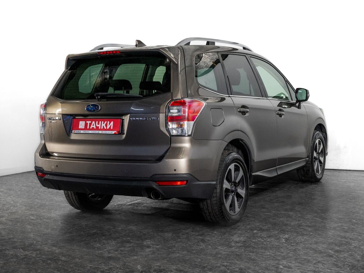 Subaru Forester 2017 - фото автомобиля