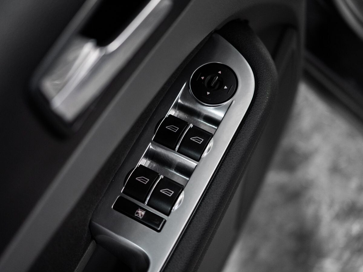 Ford Focus 2011 - фото автомобиля