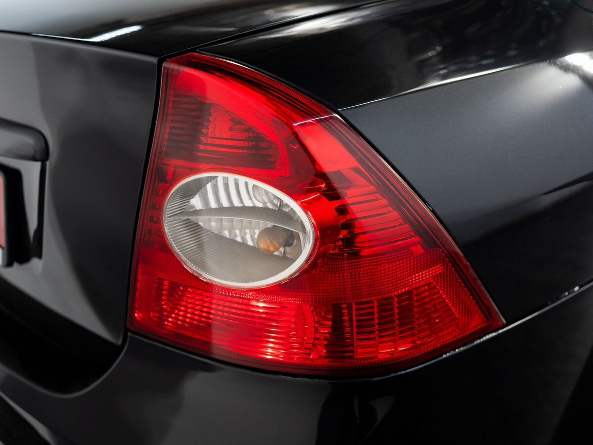 Ford Focus 2011 - фото автомобиля