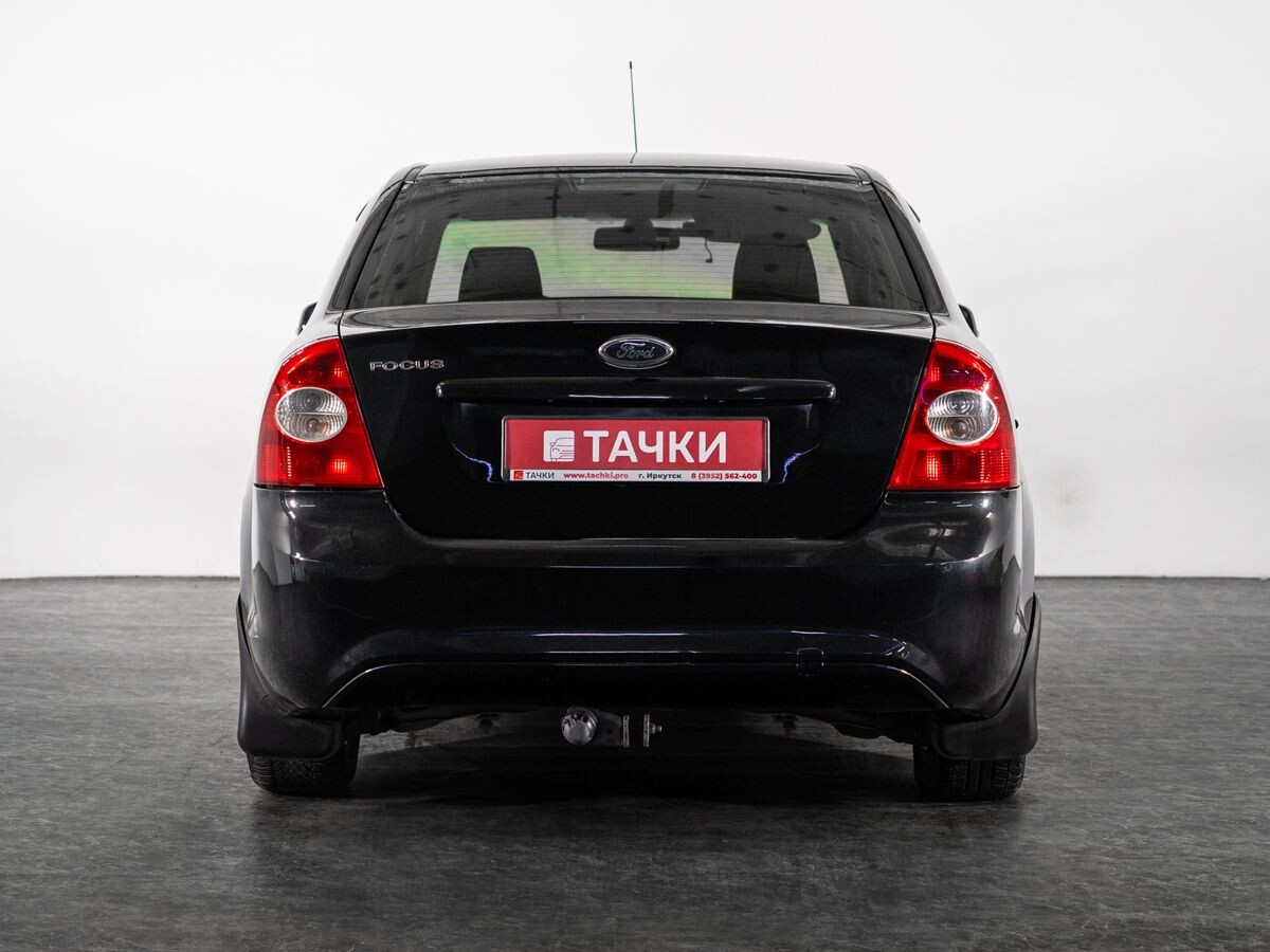 Ford Focus 2011 - фото автомобиля